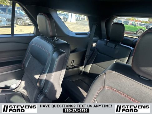 Used 2023 Ford Explorer ST-Line w/ Class IV Trailer Tow Package image 28