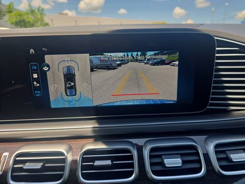 New 2026 Mercedes-Benz GLS 580 4MATIC image 20