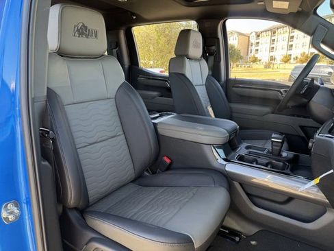 New 2026 Chevrolet Silverado 1500 ZR2 w/ ZR2 Bison Edition image 23