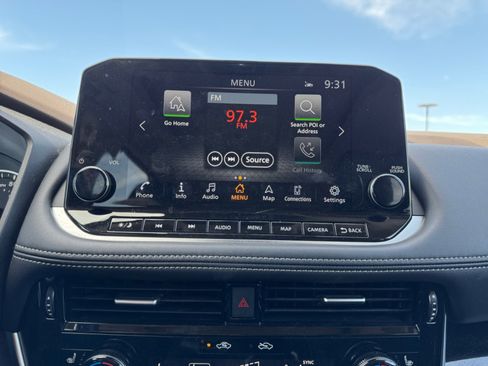 Used 2023 Nissan Rogue SL w/ SL Premium Package FWD image 26