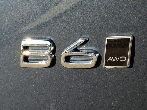 New 2026 Volvo XC90 B6 Ultra w/ Protection Package Premier image 18