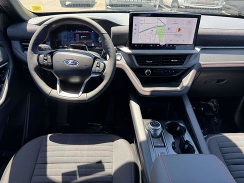 New 2026 Ford Explorer ST-Line w/ ST-Line Street Pack AWD/4WD image 12