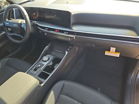 New 2026 Kia Sorento EX FWD image 12
