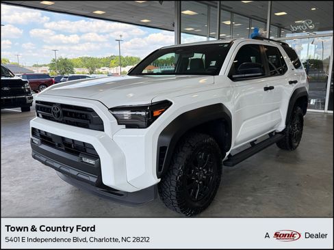 Used 2025 Toyota 4Runner SR5 AWD/4WD image 1
