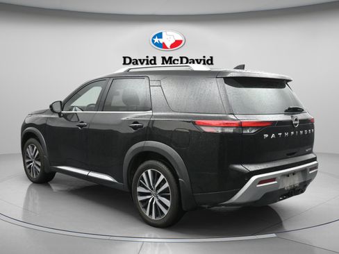 Used 2022 Nissan Pathfinder Platinum w/ Cargo Package FWD image 6