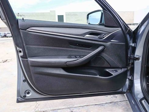 Certified 2023 BMW 530i w/ Convenience Package RWD image 27