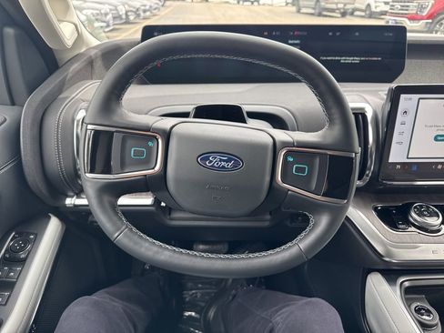 New 2026 Ford Expedition Max Platinum AWD/4WD image 44