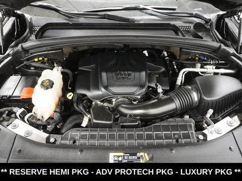 Used 2022 Jeep Grand Cherokee Summit image 5