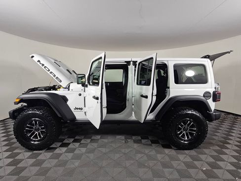 New 2026 Jeep Wrangler Unlimited Rubicon 392 w/ Quick Order Package 27X Moab AWD/4WD image 16