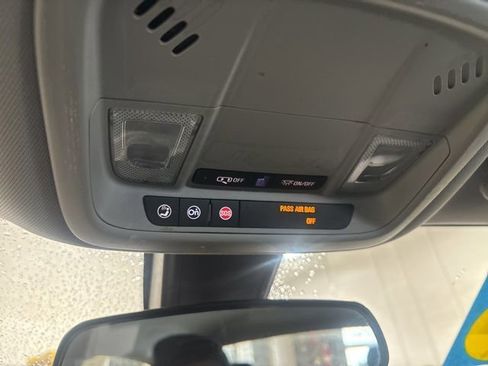 Used 2018 Chevrolet Malibu LS image 29