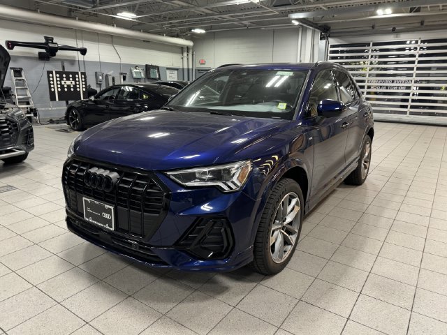 Certified 2023 Audi Q3 2.0T Premium w/ Black Optic Sport Package AWD/4WD image 8