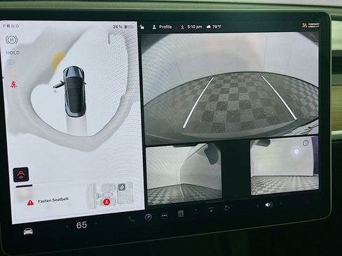 Used 2023 Tesla Model 3 Standard Range image 21