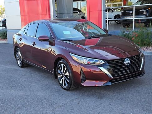 Used 2025 Nissan Sentra SV w/ SV Premium Package image 3