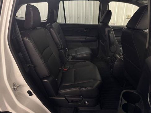 Used 2020 Honda Pilot Touring image 28