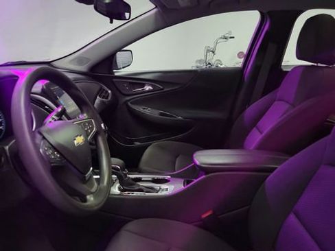 Used 2024 Chevrolet Malibu LT image 16