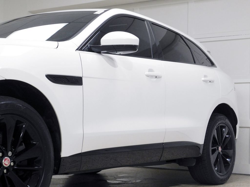 Used 2023 Jaguar F-PACE S AWD/4WD image 15