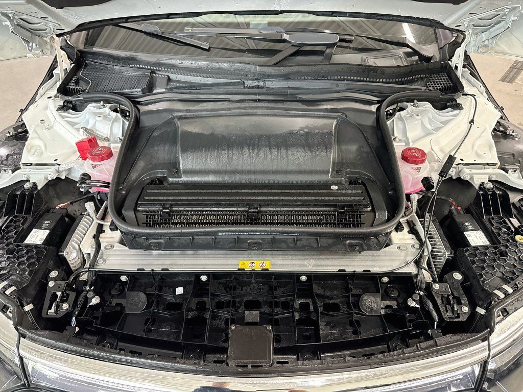 Certified 2023 Mercedes-Benz EQS AMG 4MATIC image 36