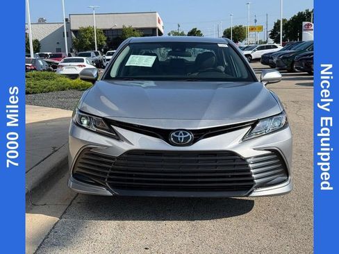 Used 2022 Toyota Camry LE FWD image 8