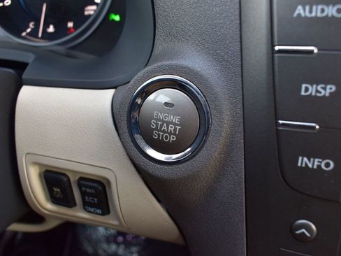 Used 2009 Lexus IS 250 AWD image 17