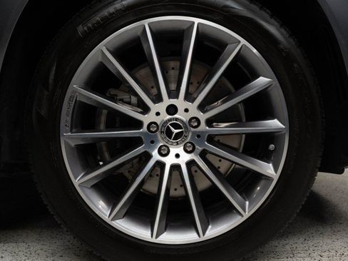 Certified 2025 Mercedes-Benz GLE 450e 4MATIC image 11