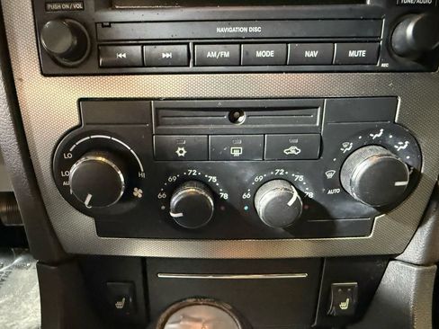 Used 2006 Chrysler 300 SRT8 w/ SRT Option Group II RWD image 20