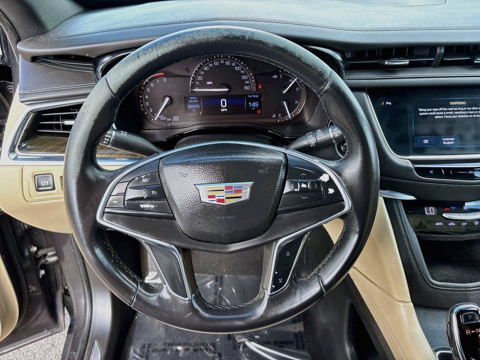 Used 2017 Cadillac XT5 FWD image 11