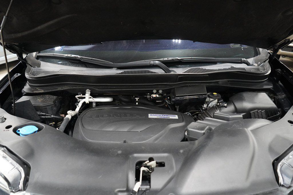Used 2019 Honda Pilot Elite image 34