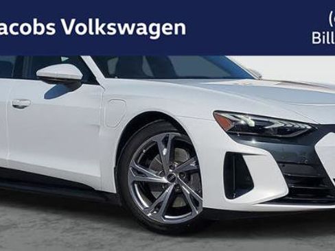 Used 2024 Audi e-tron GT Prestige image 1