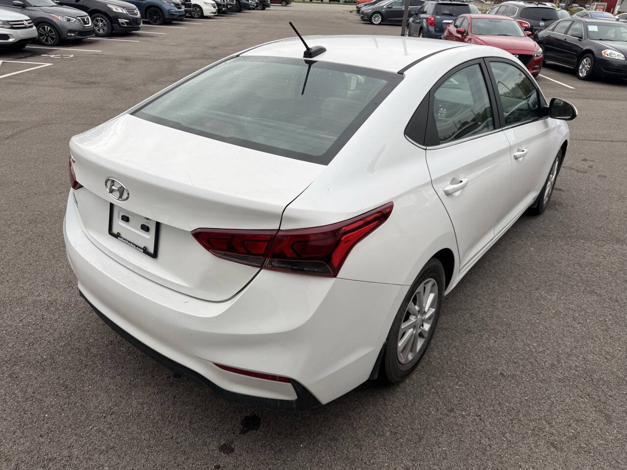 Used 2021 Hyundai Accent SEL FWD image 7