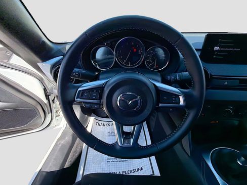 Used 2024 MAZDA MX-5 Miata Club image 36