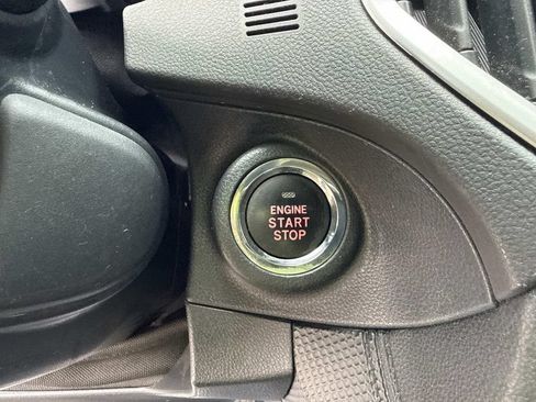 Used 2019 Subaru Forester Premium AWD/4WD image 37