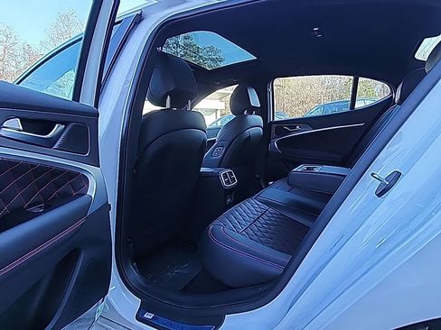Used 2025 Genesis G70 3.3T Advanced w/ Sport Prestige Package image 24