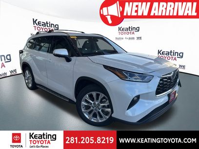 Used 2025 Toyota Highlander Limited