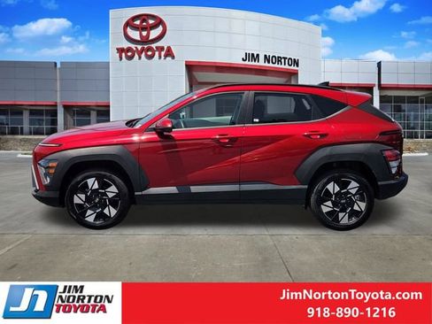 Used 2025 Hyundai Kona SEL AWD/4WD image 4