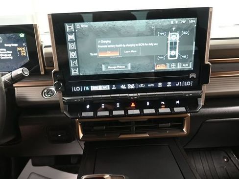 Used 2025 GMC Hummer EV 3X w/ Extreme Off-Road Package AWD/4WD image 10