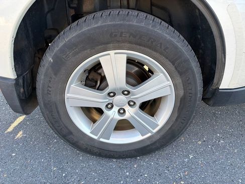 Used 2013 Subaru Forester 2.5X w/ Popular Pkg 1 AWD/4WD image 11