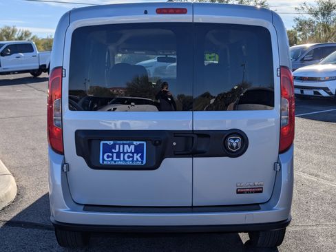 Used 2020 RAM ProMaster City SLT w/ Popular Equipment Group image 3