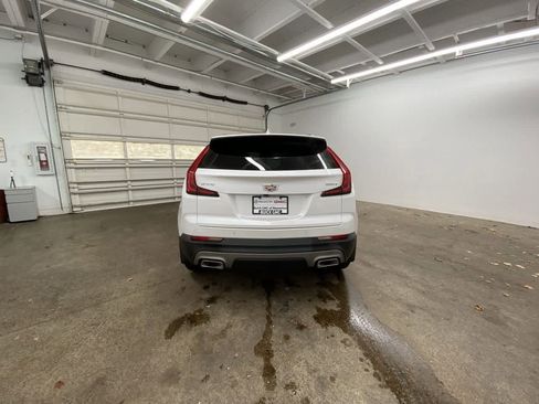 Used 2020 Cadillac XT4 Premium Luxury w/ Driver Awareness Package image 5