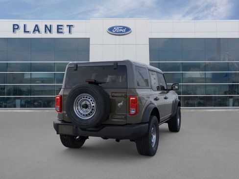 New 2026 Ford Bronco 4-Door image 10