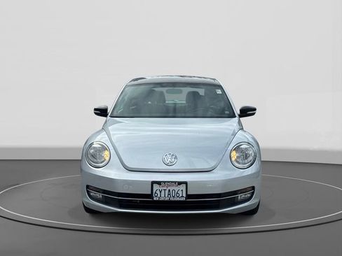 Used 2012 Volkswagen Beetle 2.0T FWD image 2