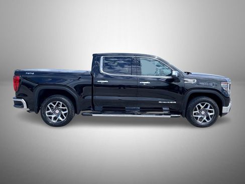 Used 2023 GMC Sierra 1500 SLT w/ SLT Premium Package AWD/4WD image 4