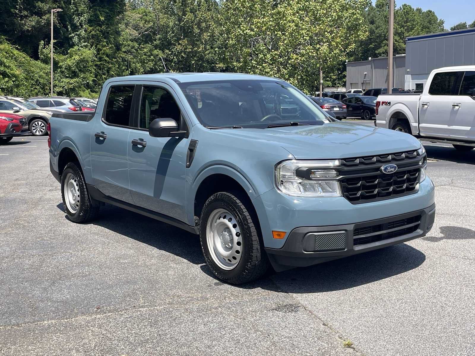 Used 2022 Ford Maverick XL FWD image 5
