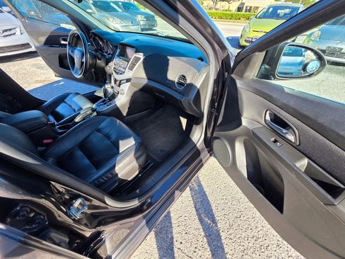 Used 2014 Chevrolet Cruze LTZ w/ RS Package image 18