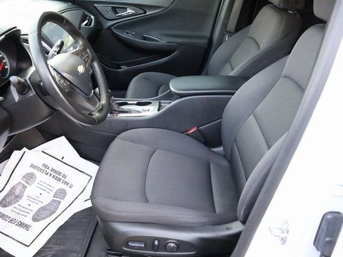 Used 2024 Chevrolet Malibu RS w/ LPO, Floor Liner Package image 36