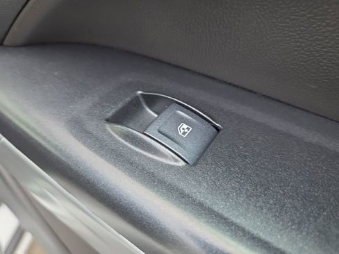 Used 2022 Chevrolet Colorado ZR2 AWD/4WD image 29