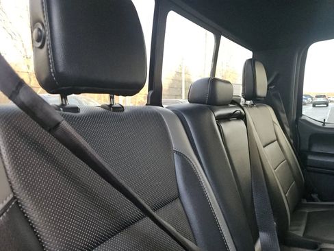 Used 2018 Ford F150 Raptor w/ Equipment Group 802A Luxury image 12