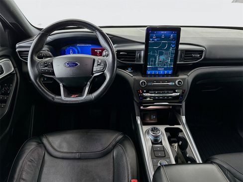 Used 2020 Ford Explorer ST w/ Premium Technology Package image 22