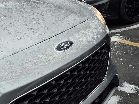 Used 2022 Ford Escape SEL image 28