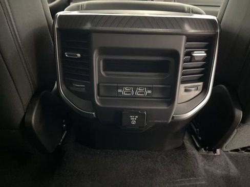 New 2026 RAM 1500 Big Horn AWD/4WD image 30