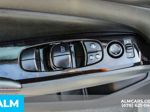 Used 2025 Nissan Altima 2.5 SR FWD image 37